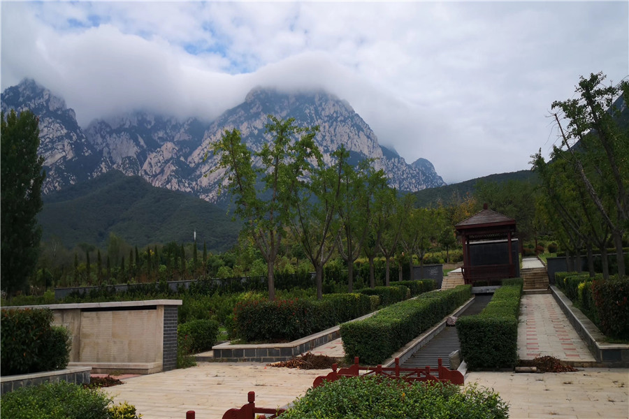 郑州风水墓地有哪些？在哪-2