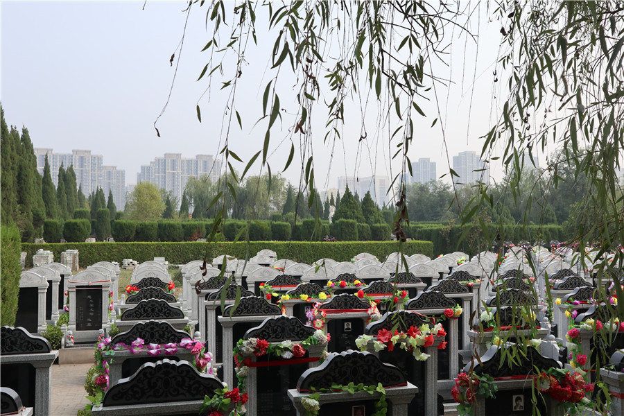 云鹤生态陵园